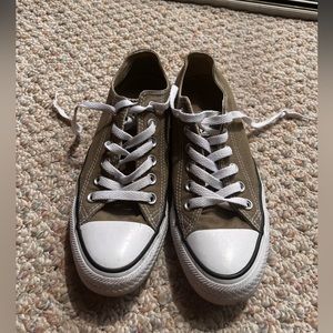 Converse all star low tops